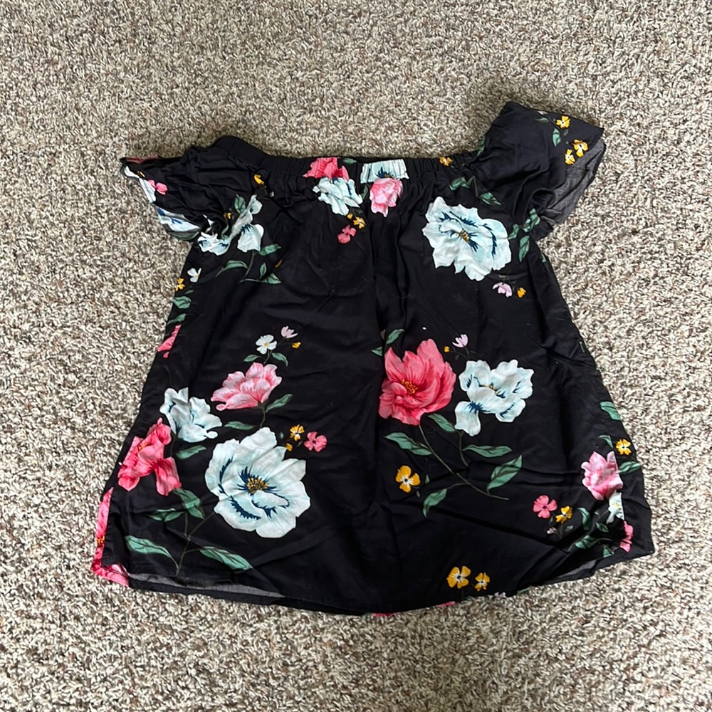 Women’s off the shoulder top